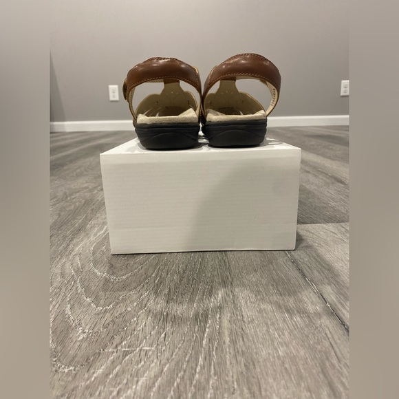 Earth Spirit Tan Fisherman Comfort Sandals Cushioned Footbed Womens Size 10 - Picture 5 of 8